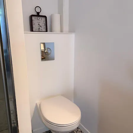Duplex Avec Et Cour Privée * Bonnelles